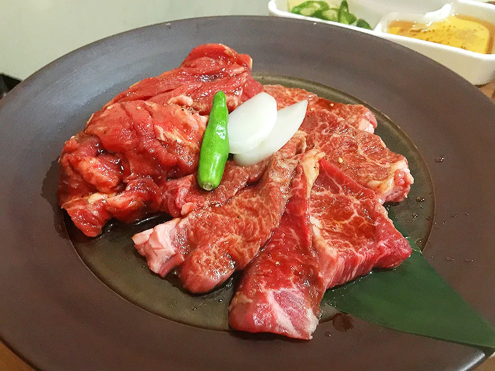 焼肉トラジ 新宿店の店舗写真